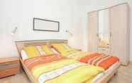 Kamar Tidur 6 Alluring Villa in Grunhainichen-borstendorf With Terrace