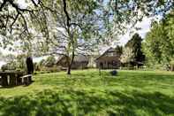 Exterior Ranquil Holiday Home in Bronckhorst Near Forest