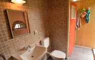 In-room Bathroom 2 Holiday Home in Bergen op Zoom With Garden