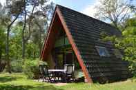 Bangunan Holiday Home in Limburg near Forest