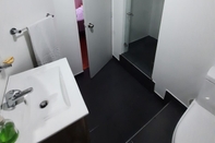 In-room Bathroom Alegra 51