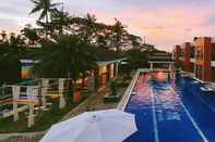 Kolam Renang Only Seed Resort