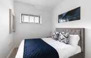 Kamar Tidur 4 Elliot Oliver - Loft Style 2 Bedroom Apartment With Parking In The Docks