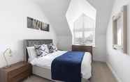 Kamar Tidur 3 Elliot Oliver - Loft Style 2 Bedroom Apartment With Parking In The Docks