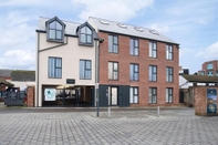 Exterior Elliot Oliver - Loft Style 2 Bedroom Apartment With Parking In The Docks