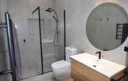 In-room Bathroom 5 Freycinet Coastal Retreat