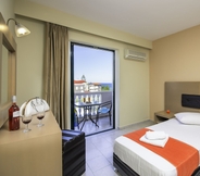 Bilik Tidur 2 Kozanos Hotel & Suites