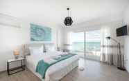 Bilik Tidur 3 Costa Vasia Suites & Apartments