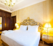 Kamar Tidur 3 Royal Residence Hotel