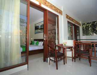 Bedroom 2 Brata Cottage Bisma Ubud by Summer Stay