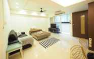 Common Space 2 SOGO & Park Homestay