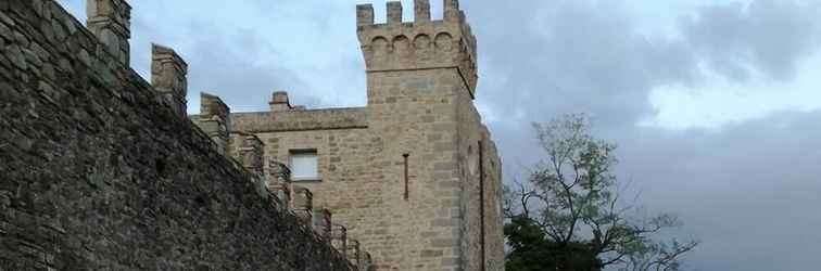 Exterior Castello di Ramazzano - Tenute Aliani