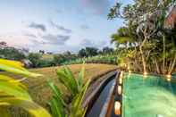 Swimming Pool Villa Anyar