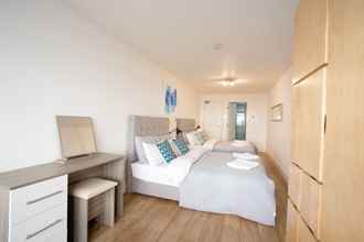 Bedroom 4 Rest & Recharge Regents Court 3bed 2bath