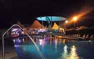 Swimming Pool 3 Villa Isabela
