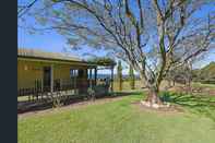 Exterior Silent Hope Cottage