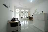 Lobby Dewi Residence 1