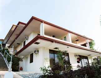 Exterior 2 Seaview Hills Luxury Apartments & Rooms