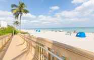 Nearby View and Attractions 4 603 Studio Hollywood Beach