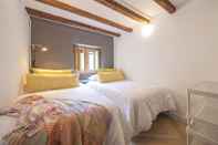Bedroom Apartments Sant Joan TH119