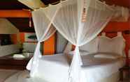 Bedroom 2 Hotel Manoa