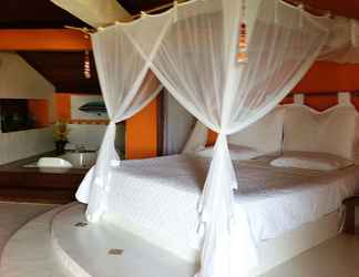 Bedroom 2 Hotel Manoa