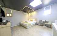 Kamar Tidur 7 Z Motel