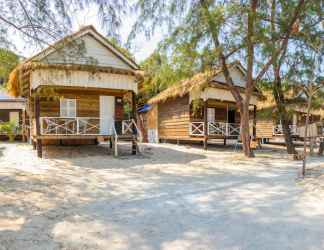 Luar Bangunan 2 Sandy Beach Bungalows