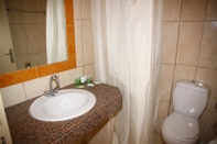 In-room Bathroom Ilios 1 Central