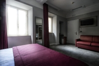 Bedroom Hotel Varese Roma