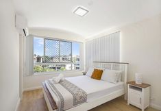 Others 2 Alex Beach Resort 412