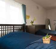 Kamar Tidur 6 HDO Hachiken Duplex House 2F