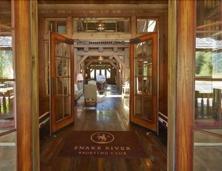 Lobby 2 Snake River Sporting Club