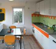 Others 2 Cheapest 3 Pers Holiday Home Close to the National Park Lauwersmeer