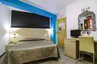 Kamar Tidur Hotel Nautic