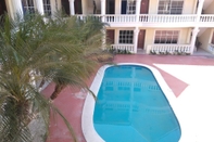 Swimming Pool Sweet Home Stay