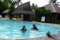 Kolam Renang Elizabeth's Hideaway Hotel & Restaurant