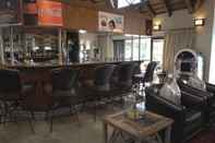 Bar, Cafe and Lounge Bersheba River Lodge