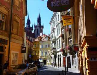 Bangunan 2 Hostel Prague Tyn