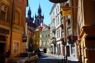 Exterior Hostel Prague Tyn