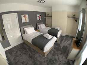 Bedroom 4 Whitworth Lodge. Sleeps 6 in 3 rooms netflix WIFI