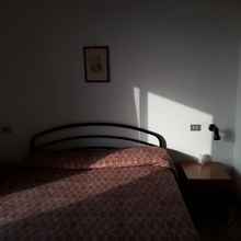 Kamar Tidur 4 Hotel San Francesco Inn