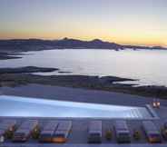 Swimming Pool 2 Domes White Coast Milos, Small Luxury Hotels of the World – Adults Only