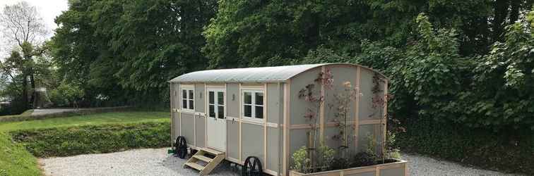 Bên ngoài 5 Luxury Shepherds Hut Mobile Home