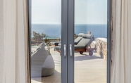 Phòng ngủ 6 Mythology Naxos Villas & Suites