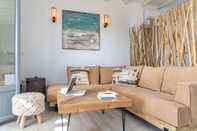 Sảnh chờ Mythology Naxos Villas & Suites