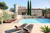 Swimming Pool Chateau Chavagnac