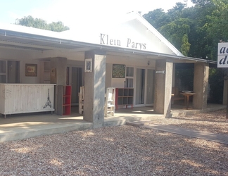 Exterior 2 Klein Parys