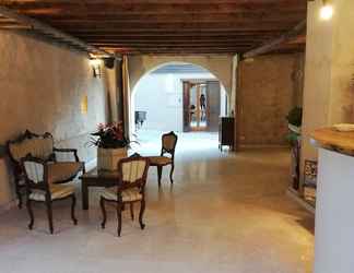 Lobi 2 B&B Corte Alma Spa and Luxury Home