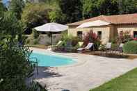 Swimming Pool Le Hibou Heureux